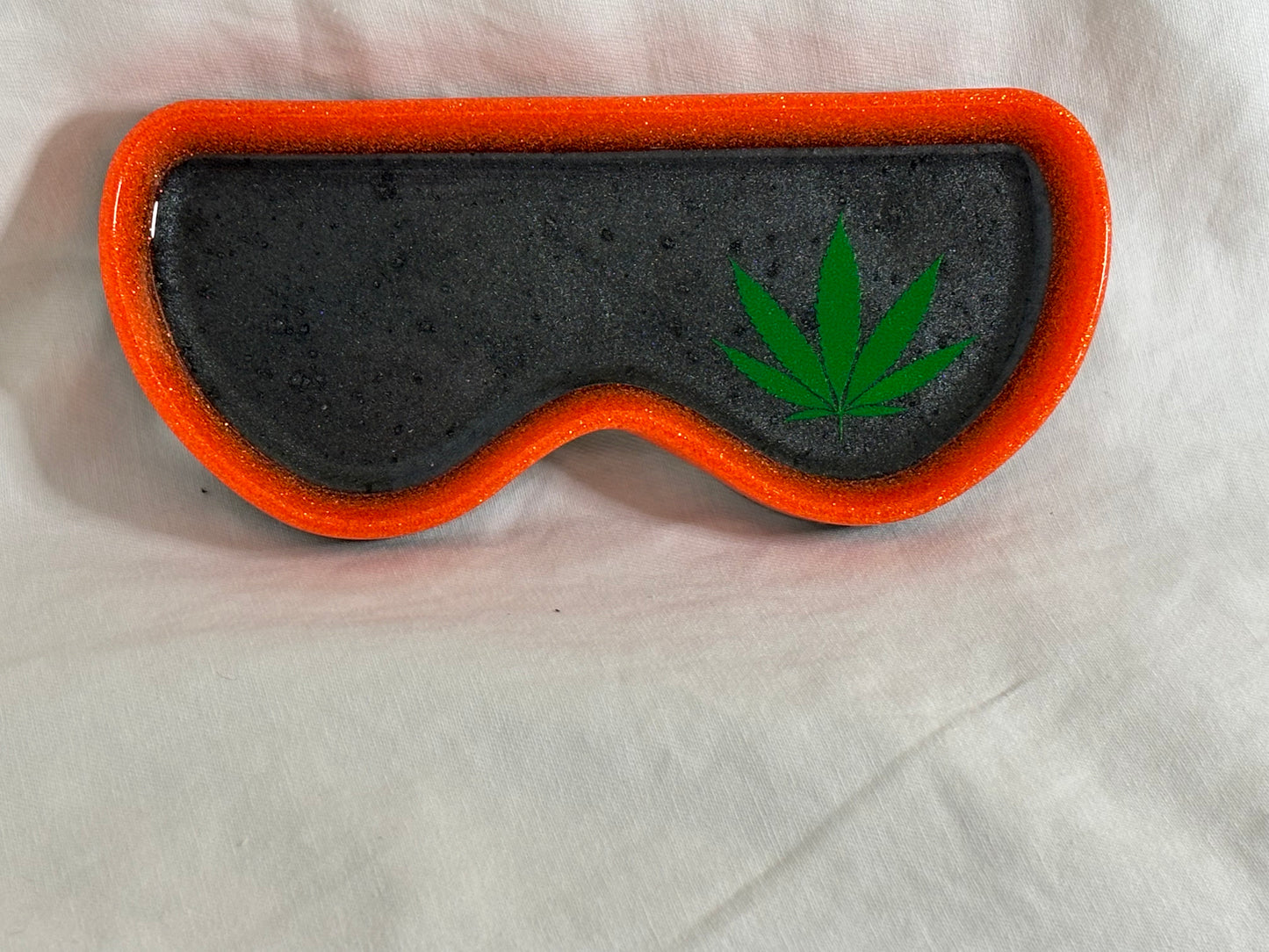MJ Shades Rest