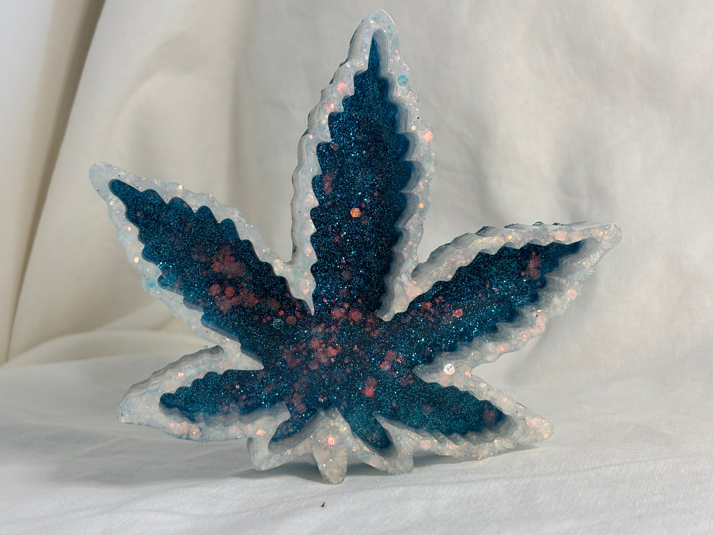 MJ Trinket Tray (turquoise/pink/white glitter)