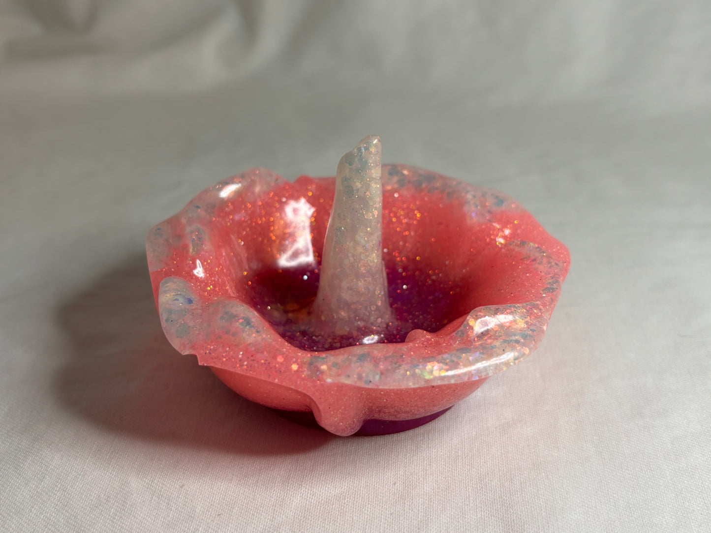 Pearly Pink Ring Rest