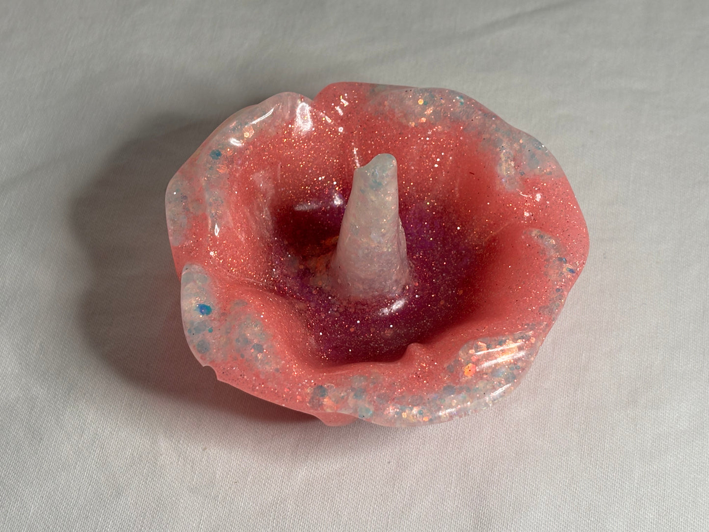 Pearly Pink Ring Rest