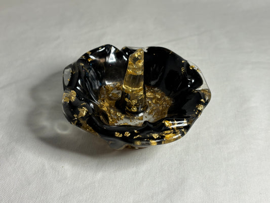 Gold Tuxedo Ring Rest