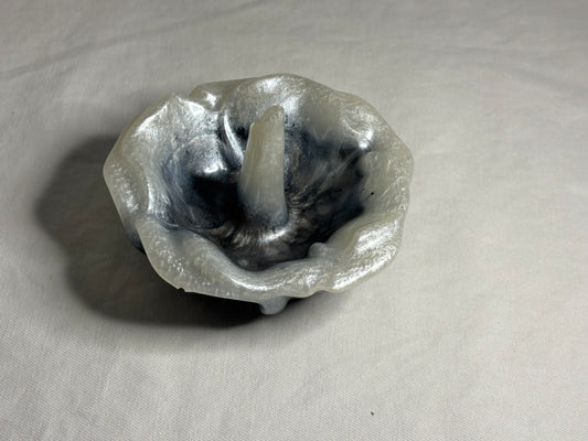 Tuxedo Ring Rest