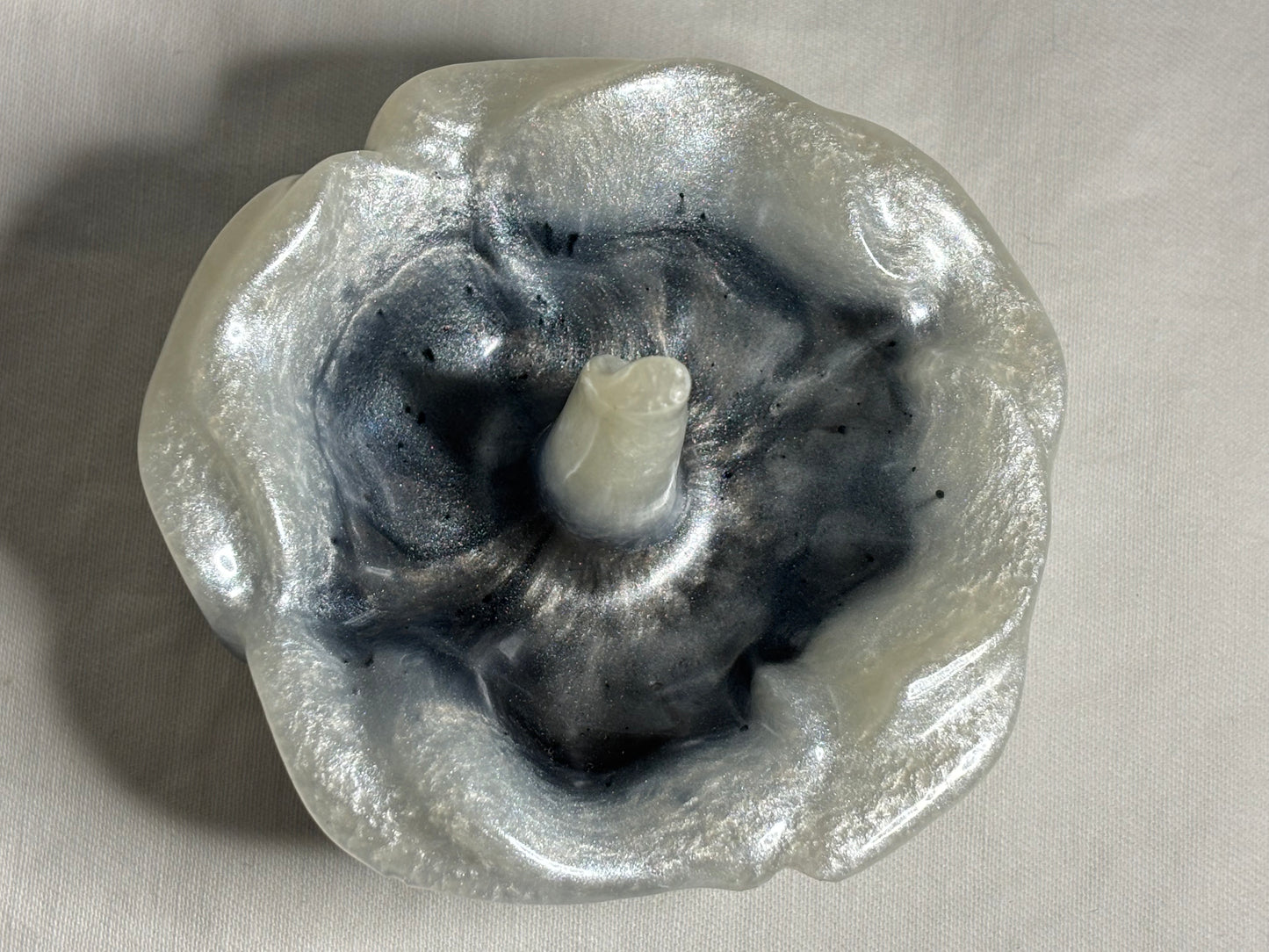 Tuxedo Ring Rest