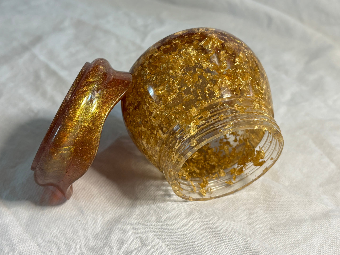 Twist Top  (gold mica and foil flakes)