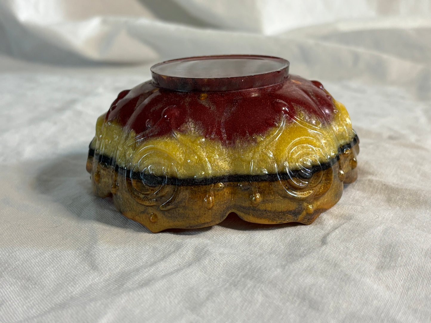 Rose Bowl "Bold Layers"