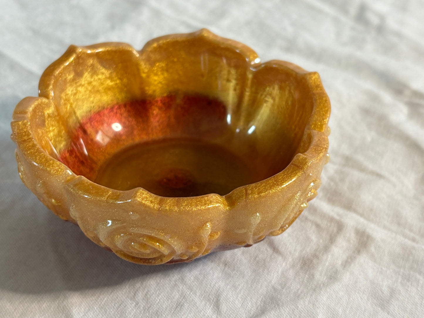Rose Bowl "Crimson Gold"