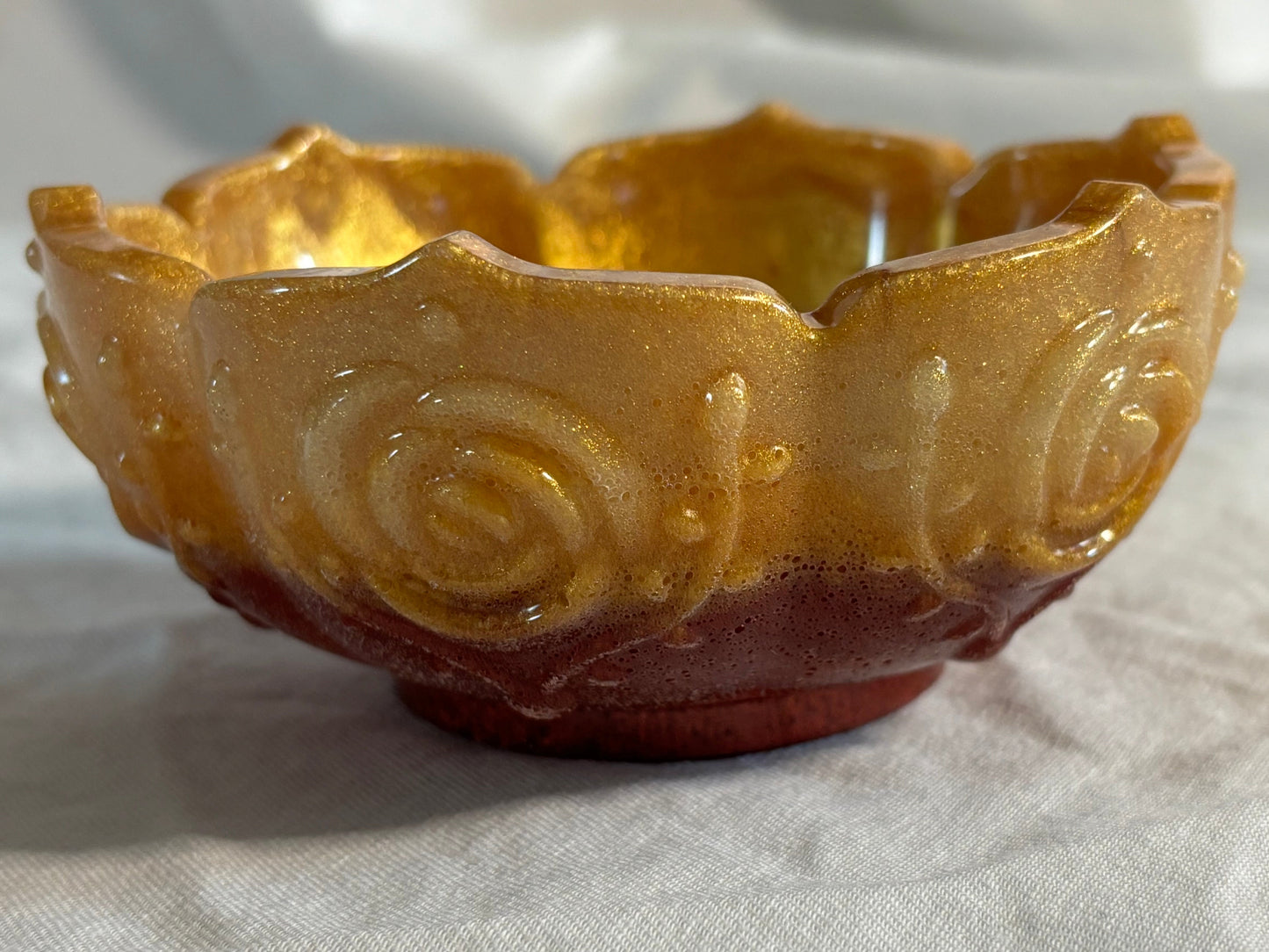 Rose Bowl "Crimson Gold"