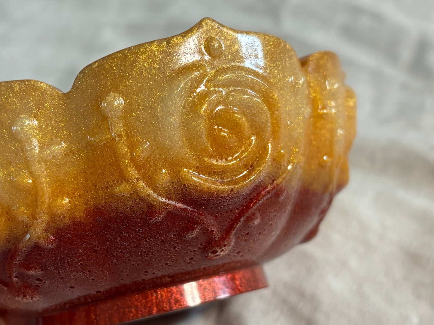 Rose Bowl "Crimson Gold"