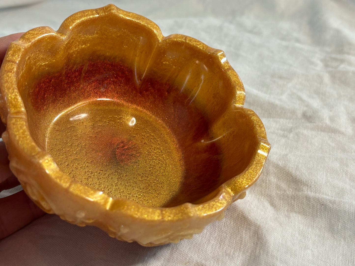 Rose Bowl "Crimson Gold"