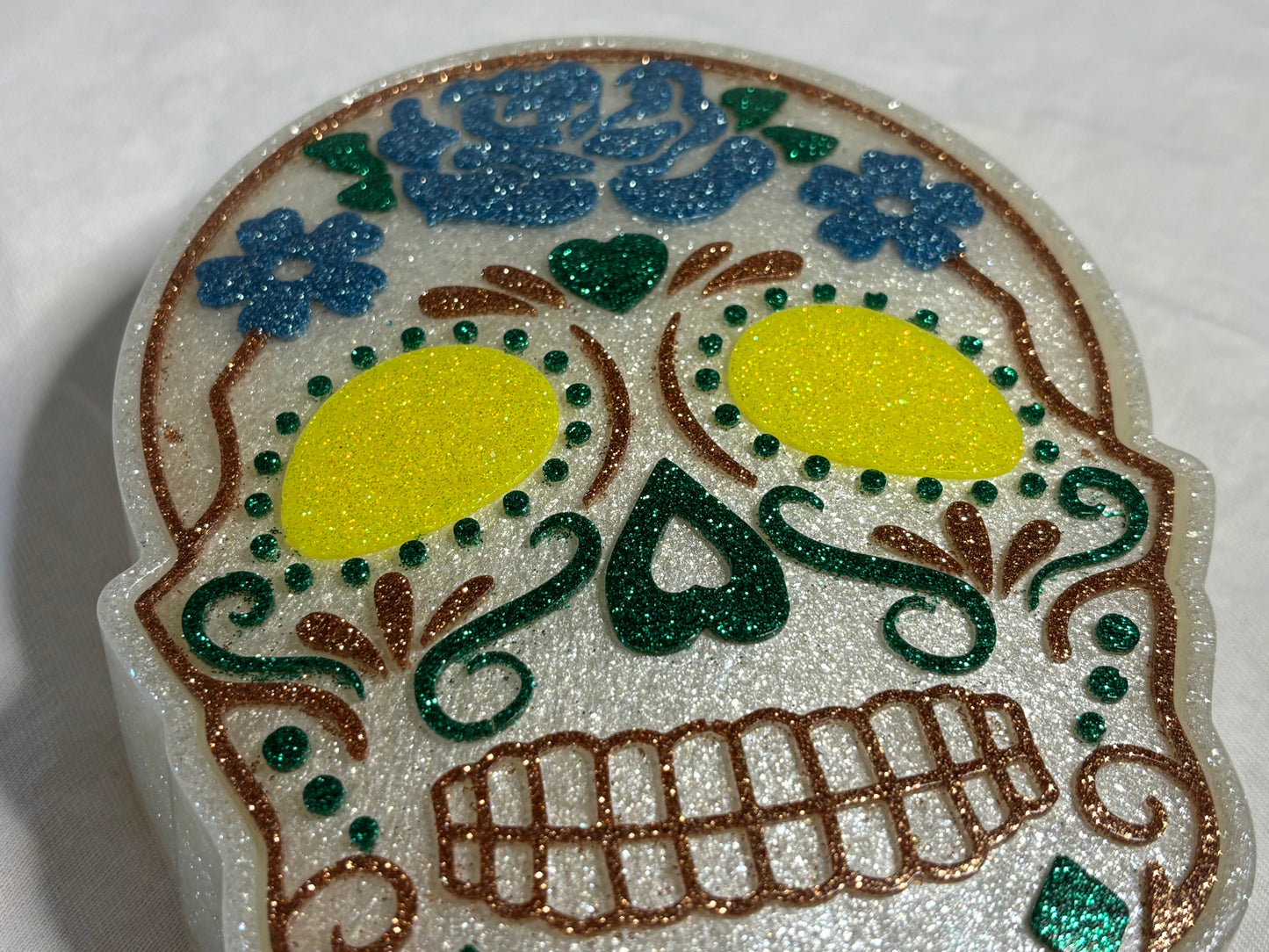 Skull Jewelry Box (white)