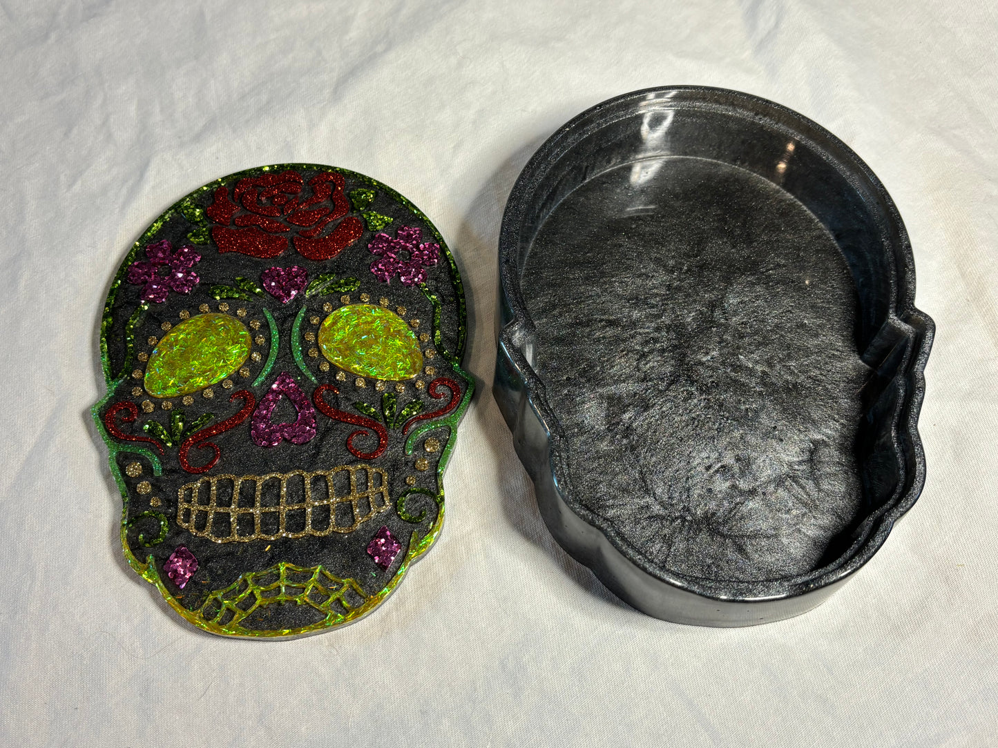 Skull Jewelry Box (charcoal)