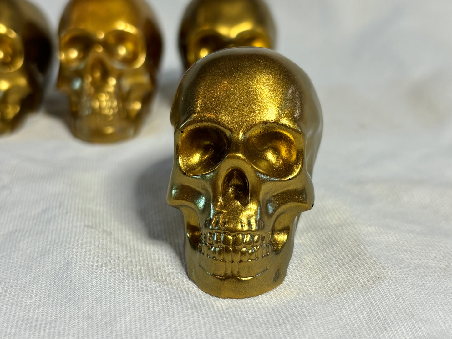Metallic Skulls Solar Gold
