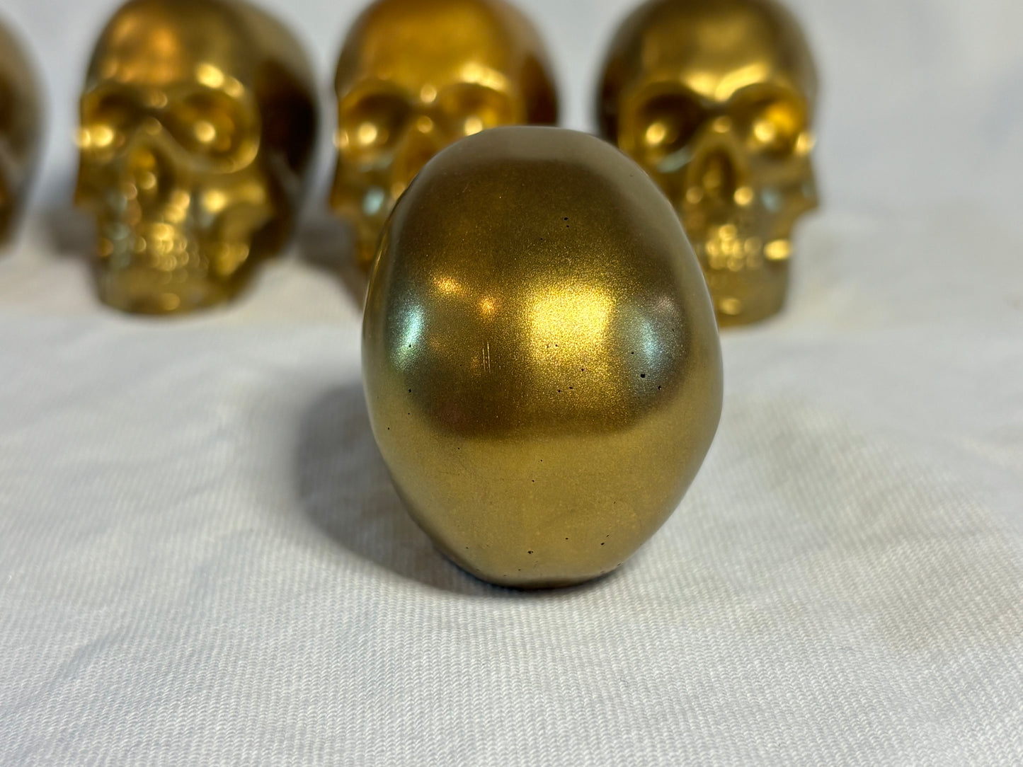 Metallic Skulls Solar Gold