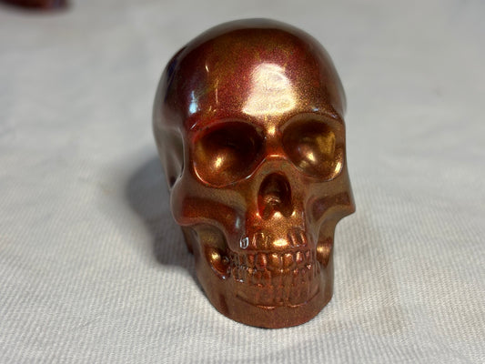 Metallic Chameleon Skull Magenta
