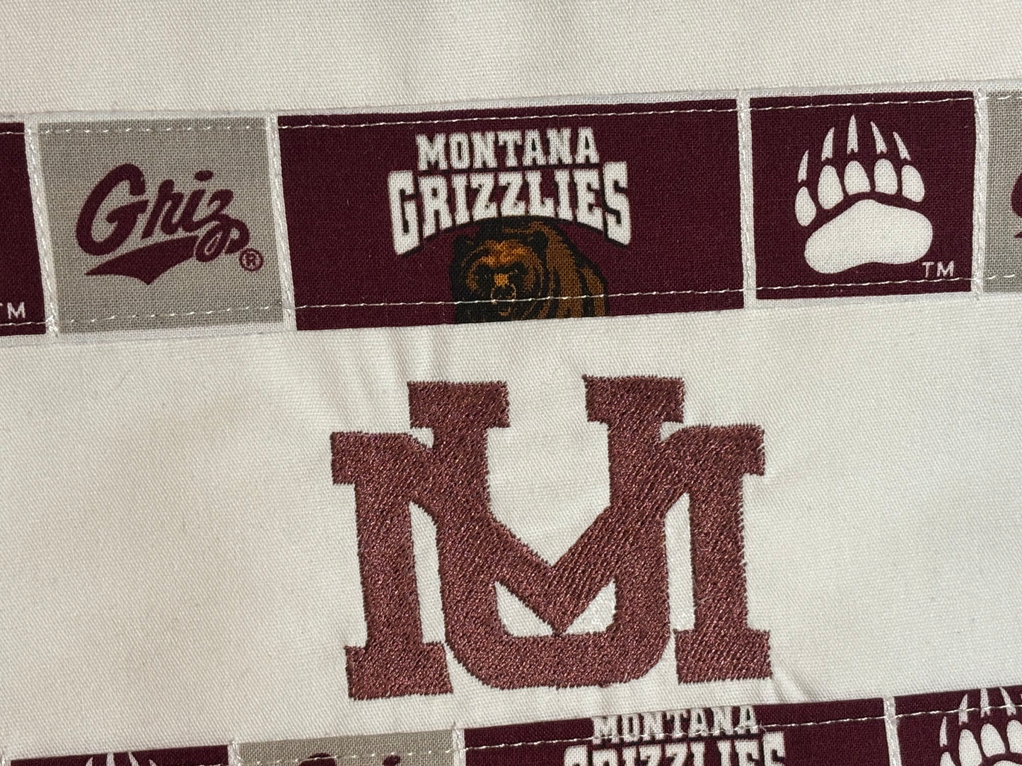 Griz Pot Holder (white with colored logo)