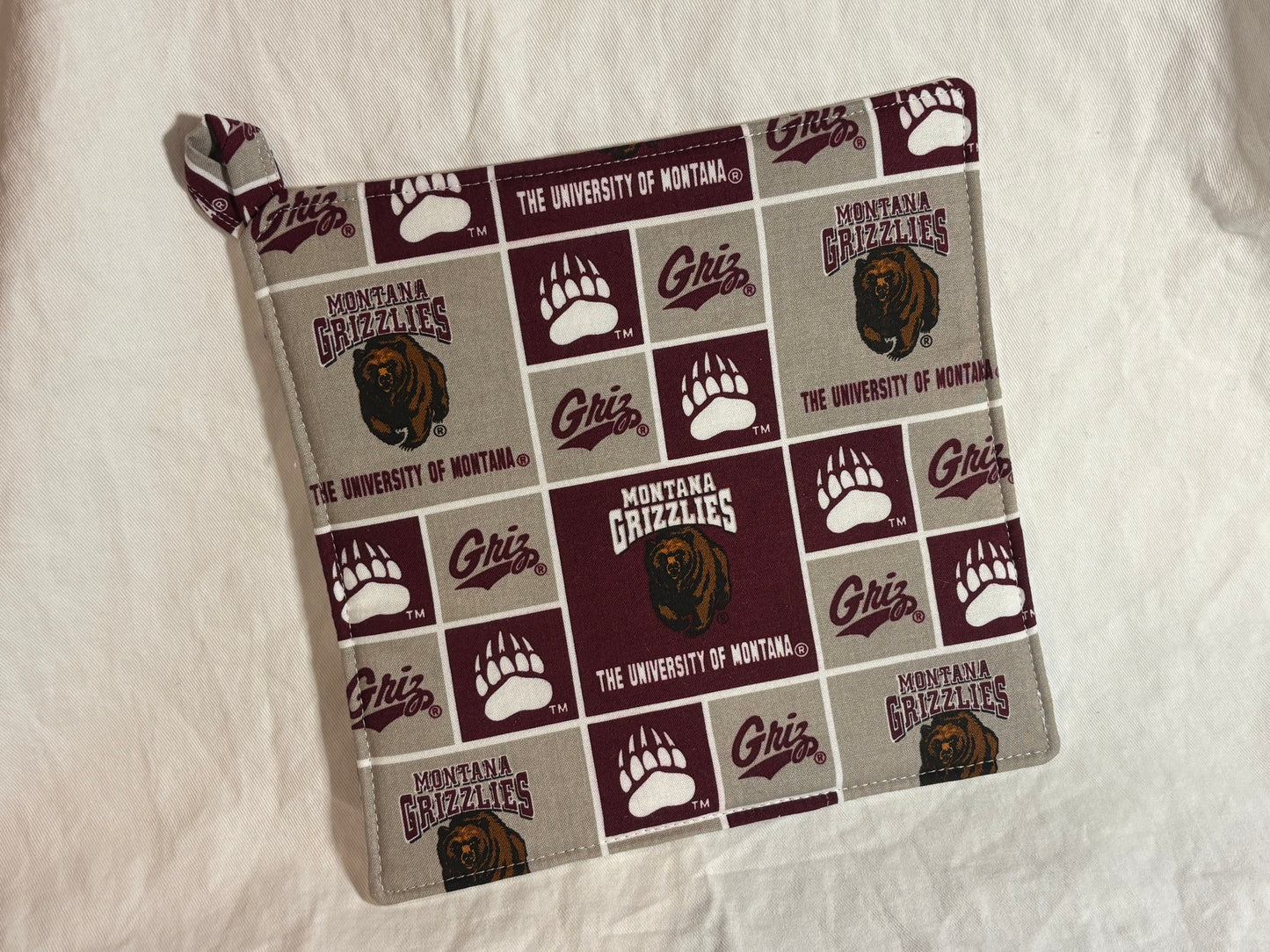 Griz Pot Holder (white with colored logo)