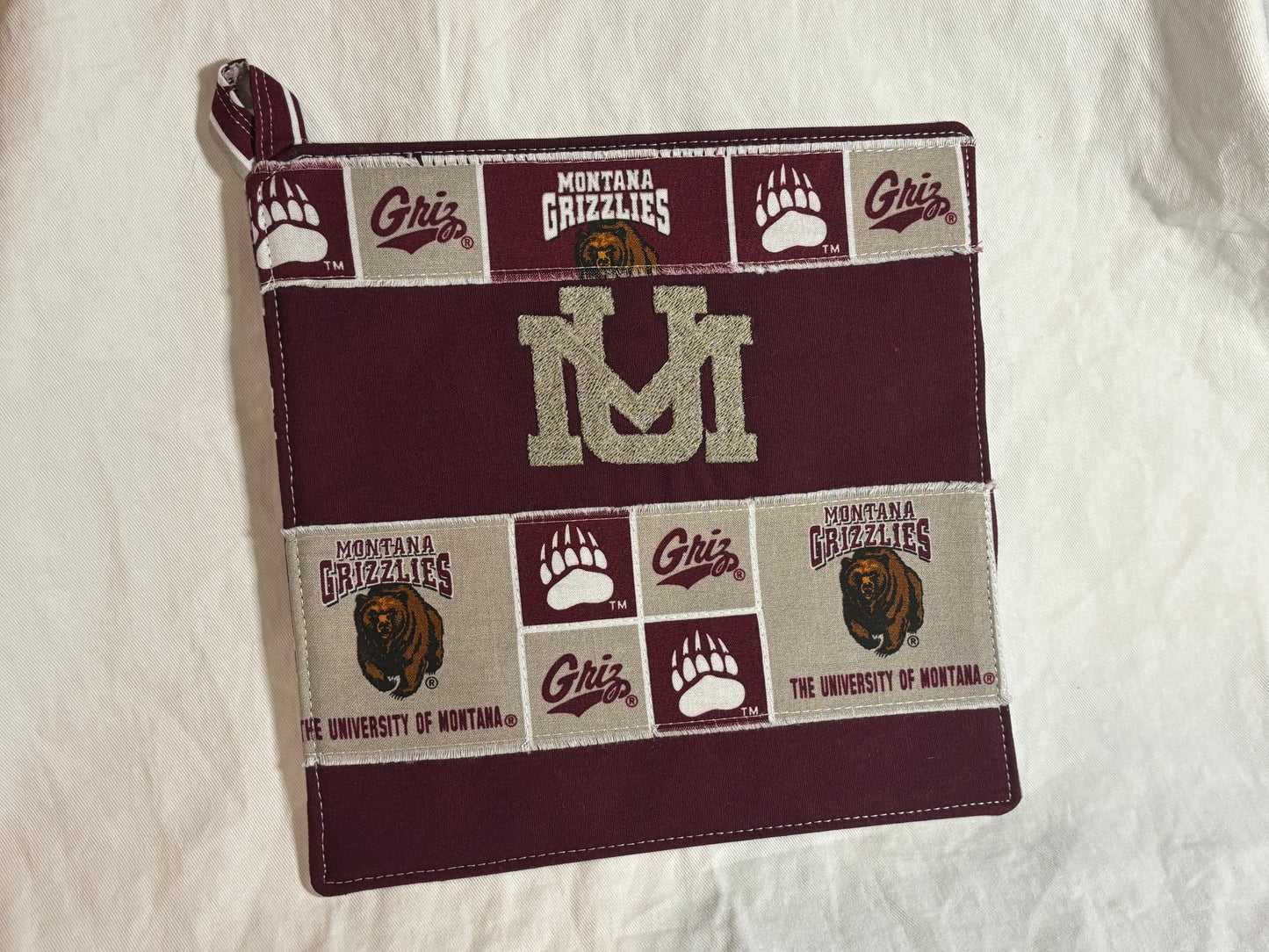 Griz Pot Holder