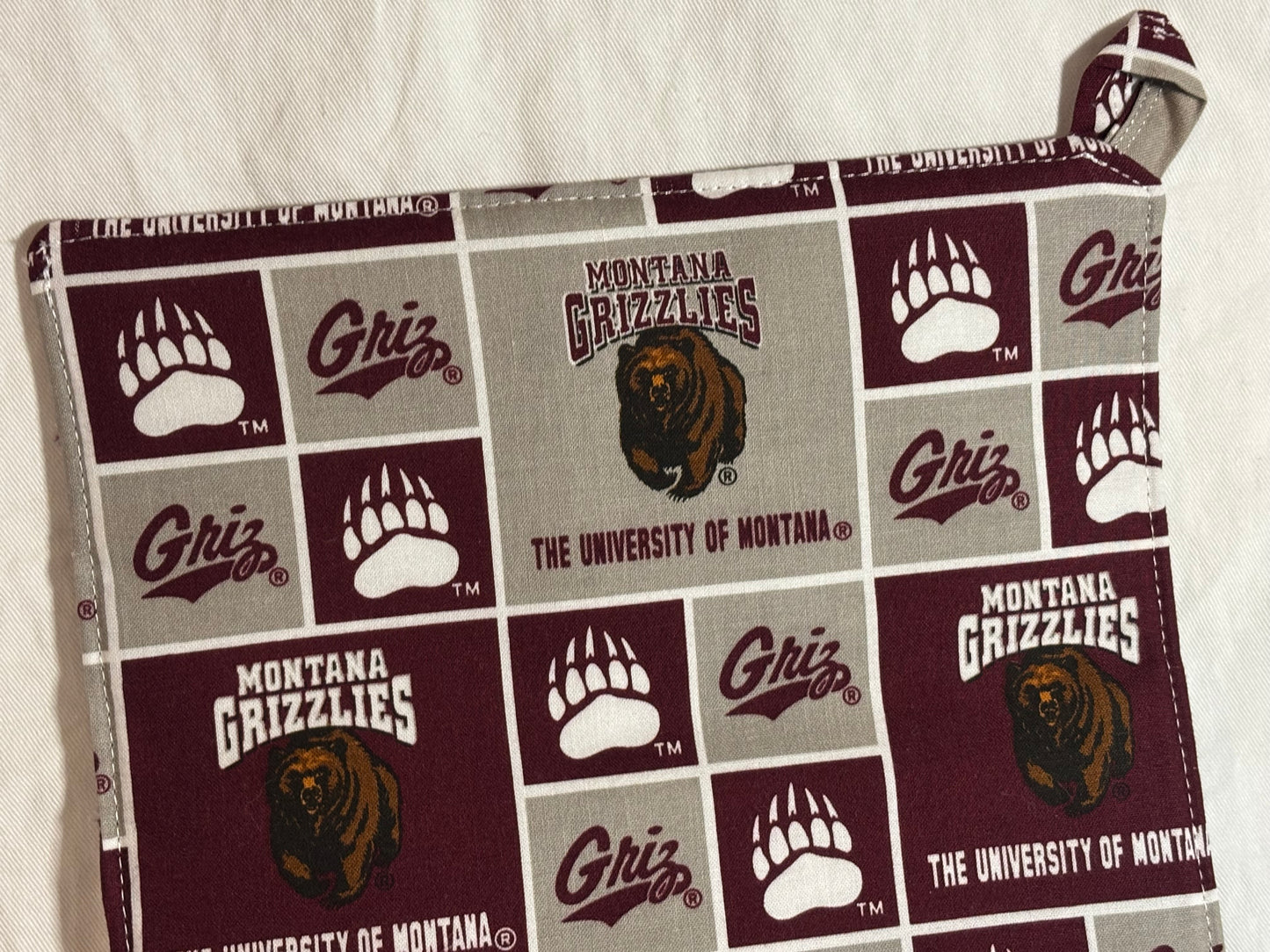 Griz Pot Holder
