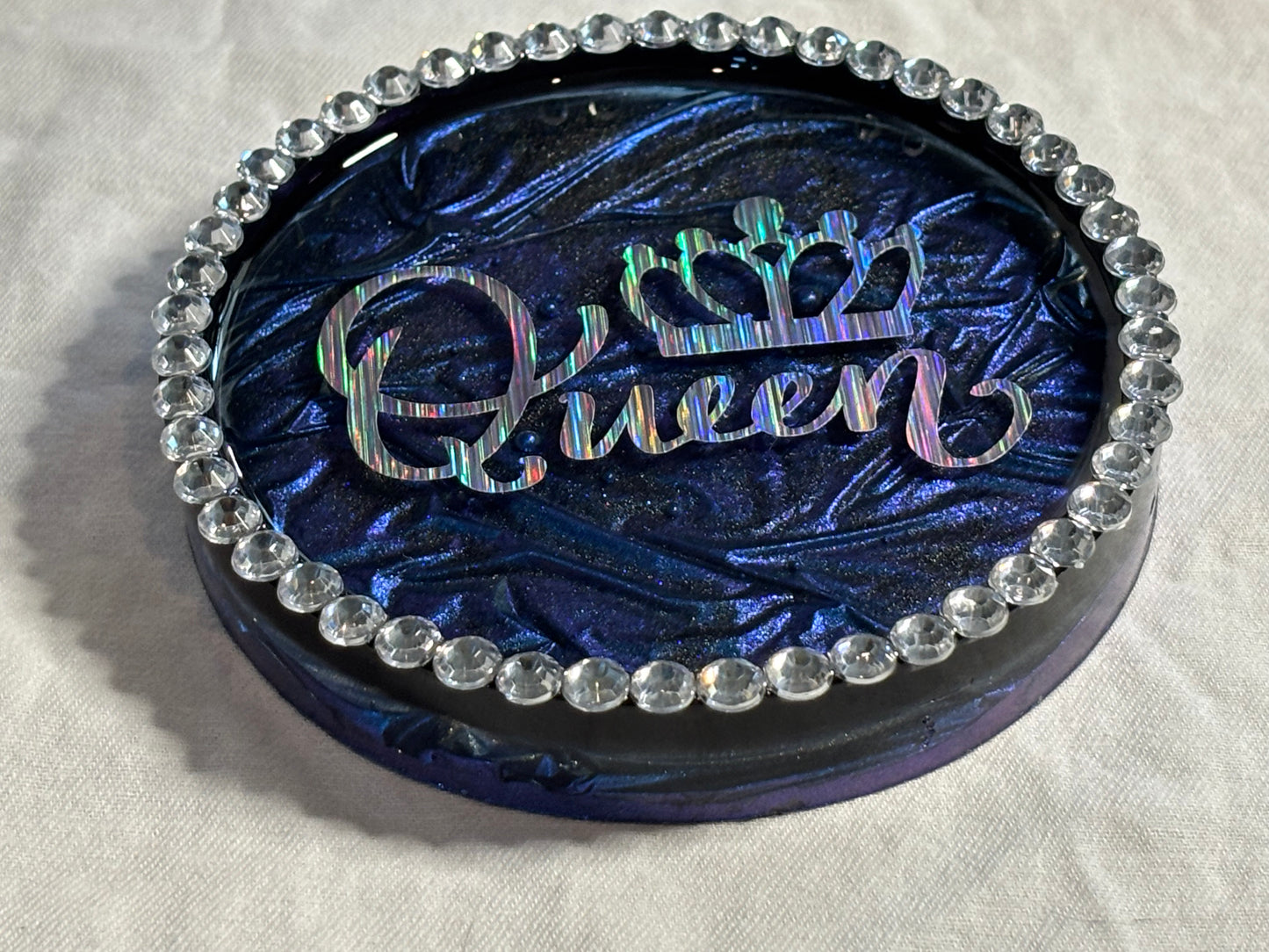 Color-Shifting Metallic Blue Queen