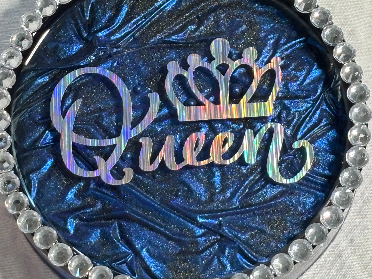 Color-Shifting Metallic Blue Queen